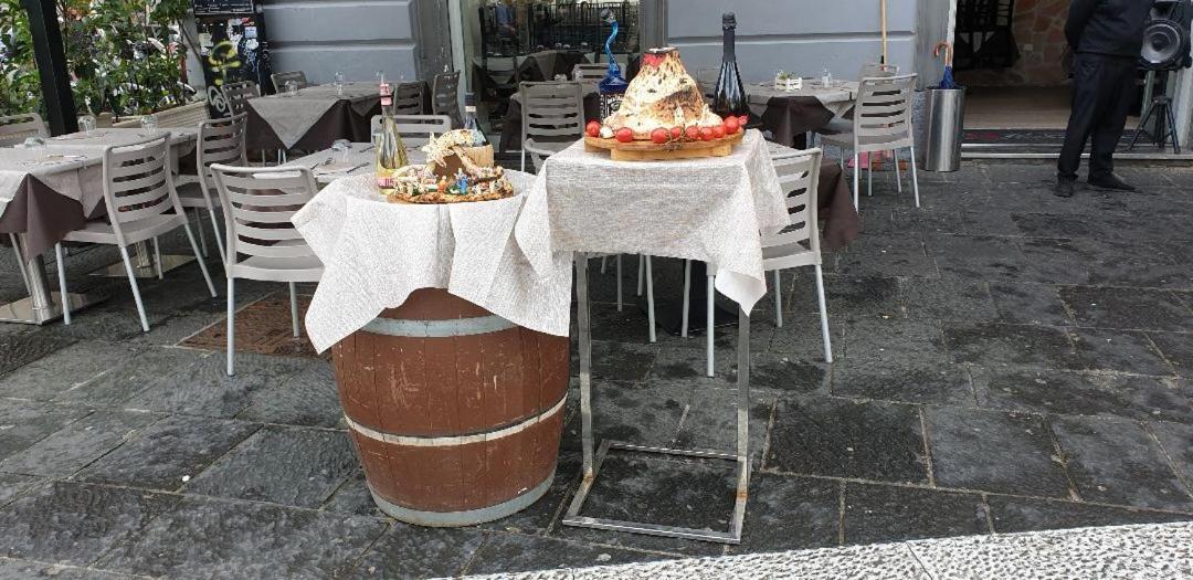 B&B La Citta Partenopea Neapel Exteriör bild
